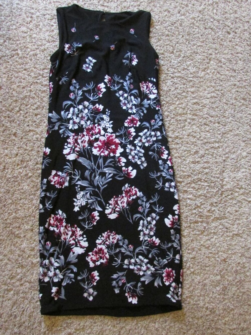 NWOT White House XXS Black Gray Pink Floral Sheath Dress Midi Poly Quality